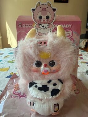 🐮 BABY THREE GOOD BABY COW BAG CHARM KEYCHAIN 🐮 NWT 🐮